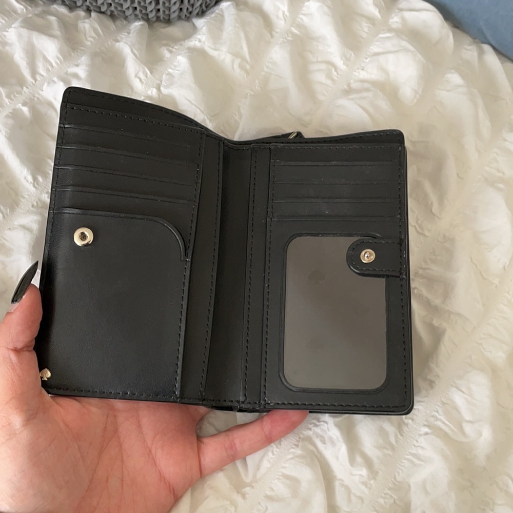 Kate Spade Wallet - Picture 3 of 8